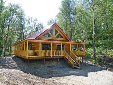 Your very own log home retreat