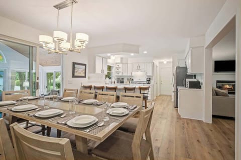 Where meals turn into memories! ️✨ Transform your space with the perfect dining room and kitchen combo. Gather 'round the table, let laughter flow, and serve up some good times!