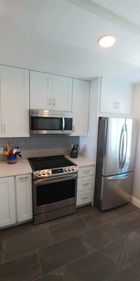 Shaker Style Designer Kitchen