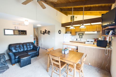 Living & Kitchen Area