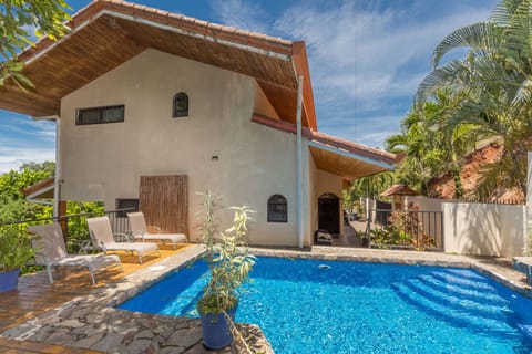 Private pool