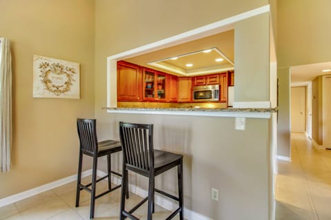 Floor Plan-Breakfast Bar