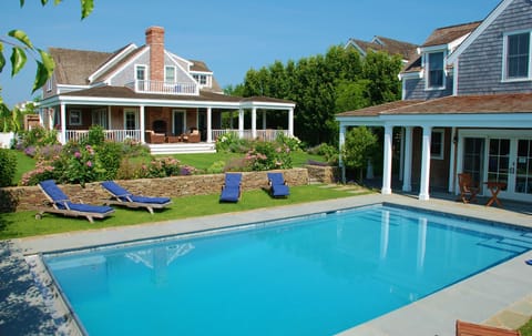 Main house on left, guest house on right