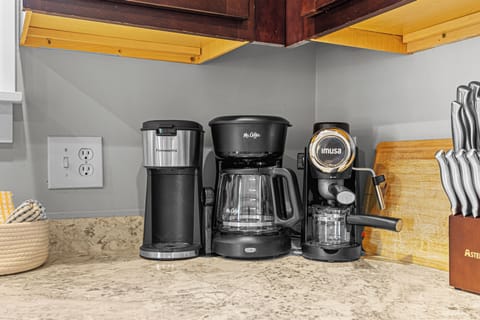 Enjoy the drip coffee, espresso machine and tea options with kettle