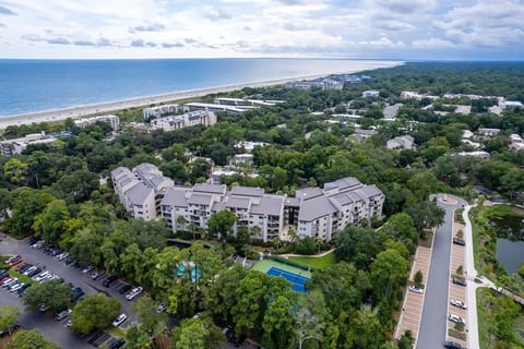 Forest Beach Villas Exterior