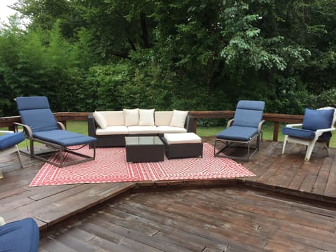 Outside deck area seats up to 8.