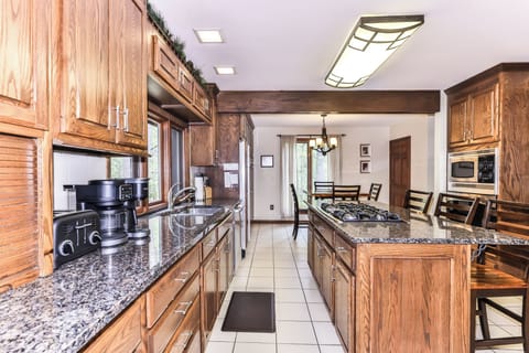 Enjoy a hot cup of coffee while looking at the lake views.