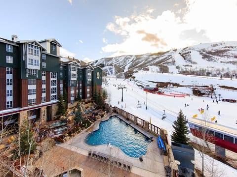 Ski in Ski out- Marriott Mountainside Resort- Park City, Utah- Sundance dates 