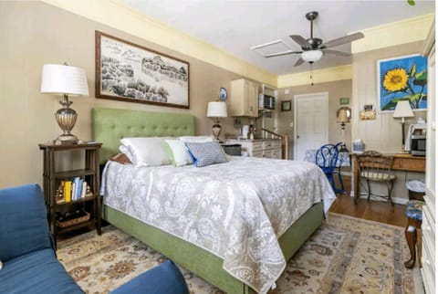 Your cozy comfy EnSuite. 