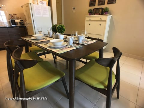 100Mbps WIFI @ Subang Jaya KTM Homestay