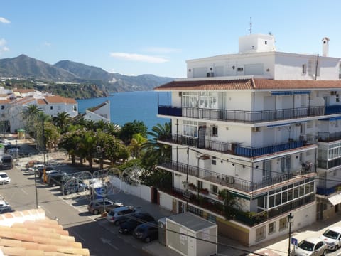 Rocamar one bedroom newly renovated apartment short stroll to heart of Nerja!