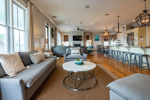 Two living areas in main kitchen area.