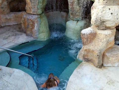 After a long day touring the islands, enjoy the unique heated Jacuzzi grotto