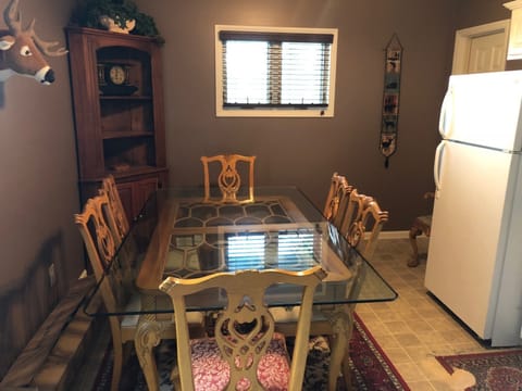 Basement Kitchen Dining Table 