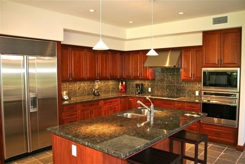 Huge gourmet kitchen with top of the line appliances & everything you need.