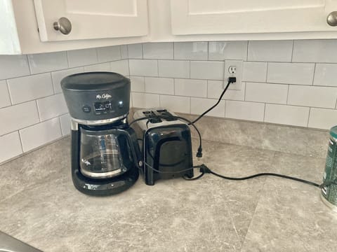 Kitchen drip coffee maker and toaster