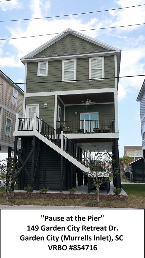 View of home from Magnolia Ave.