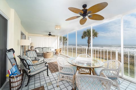 Overlooking the Ocean!!