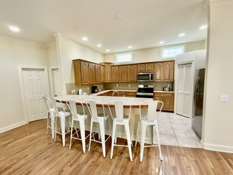 Kitchen On Main Level - Island Adds 6 Seats on Counter