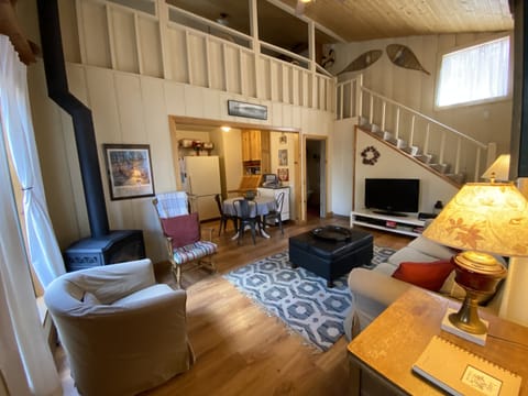 Main room
