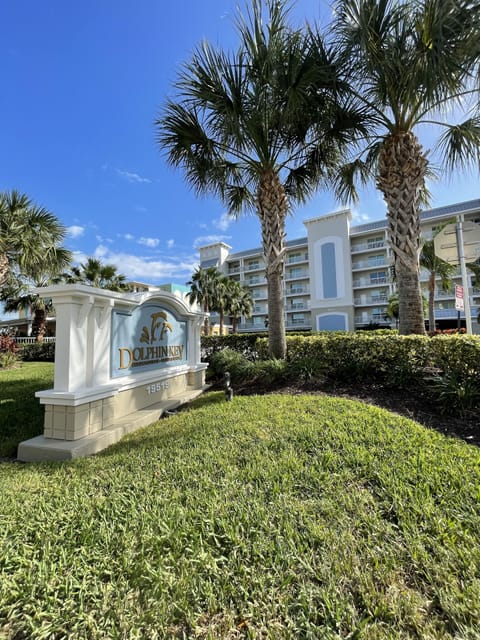 Welcome to Dolphin Key