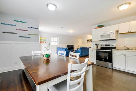 Atlantic Beach Vacation Rental | 3BR | 2BA | 2,550 Sq Ft | Step-Free Access