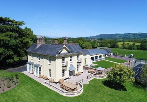 Large terraces for outdoor dining