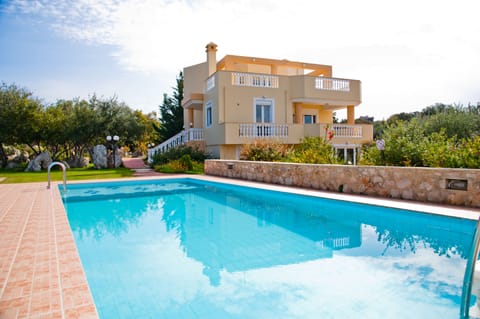 Villa Danna and Private swimming pool