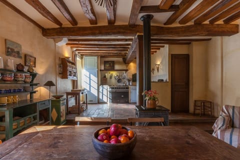 The kitchen seen from the dining room