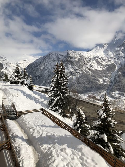 Snow and ski sports