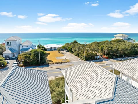 Expansive Gulf Views from Sunset Watch on 30A! 