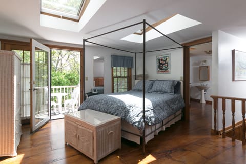 Master Suite 2nd floor