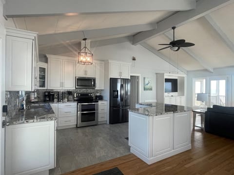 Spacious, fully updated kitchen, 2024