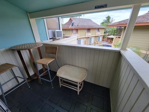 Lanai with garden view