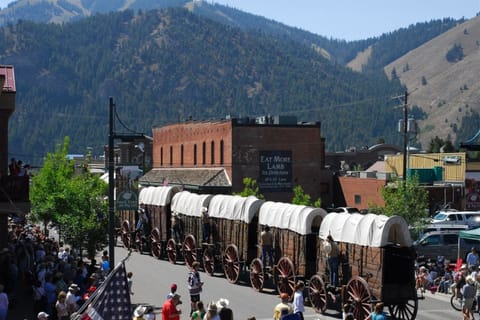 Wagon Days - Labor Day