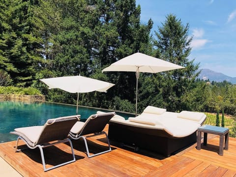 outdoor pool furniture