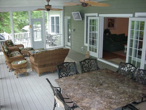 Screen Porch