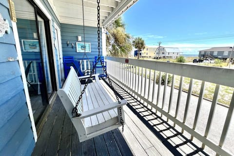 Imagine feeling the gulf breeze and listening to the sounds of the waves roll in on the shore.
