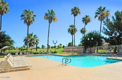 Pool and hot tub only minutes from the house at the Ironwood Country Club