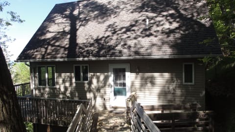 East Side of Harborview Cottage.