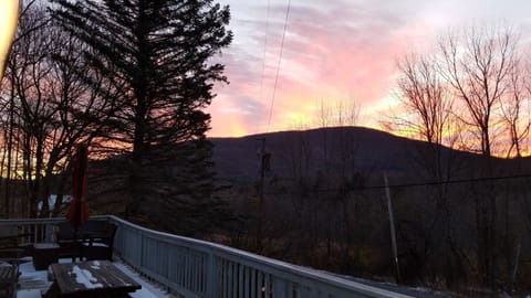 imagine your morning coffee with that view