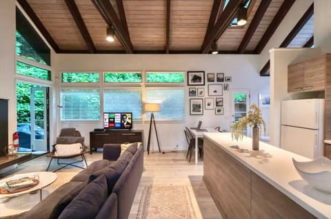 living room from entry way door