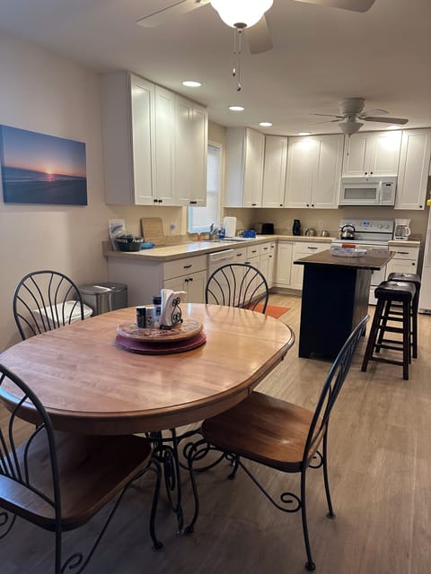 Dining area open to kitchen