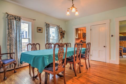Dining room that sits 8 comfortably