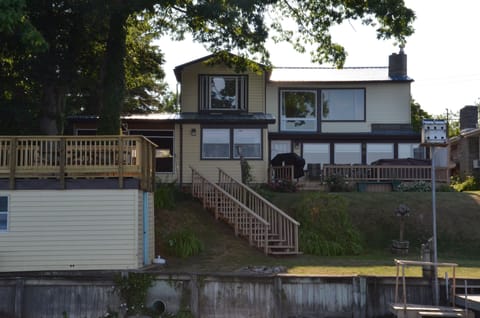 View of the
Boathouse, which has kayaks, chairs and fishing equip. for your use.