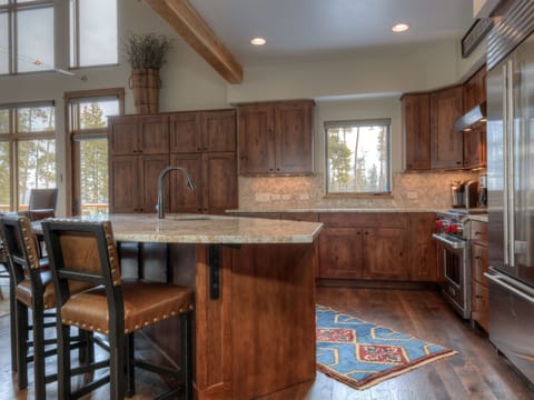 Homestead Chalet 5, Kitchen, 3