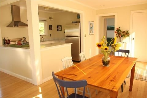 Kitchen and dining area