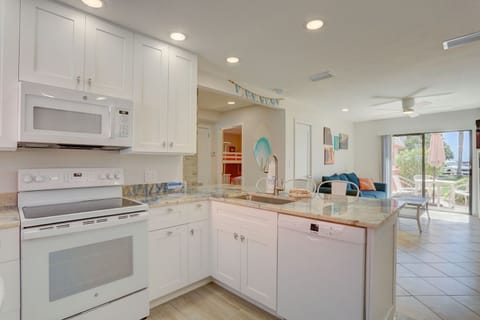 Fully stocked kitchen including keurig, air fryer, crockpots and blender. 