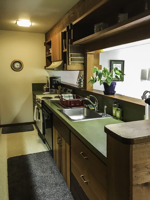 Fully functional kitchen