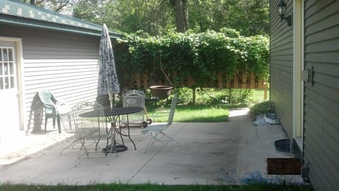 Patio between the house and garage